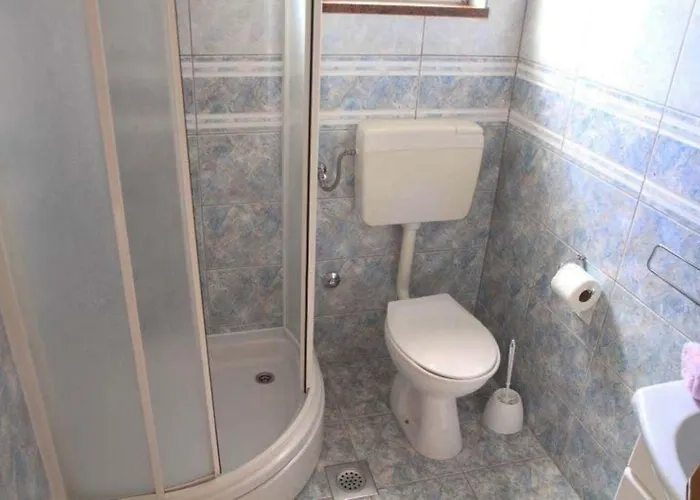 Dani 2 ביוגראד נה מורו