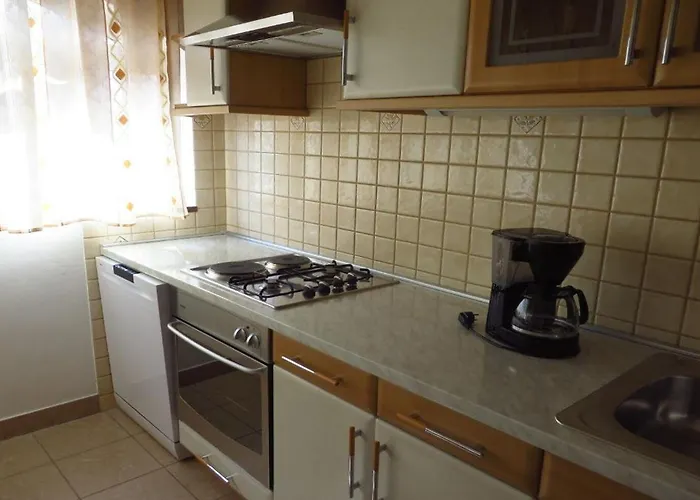 Dani 2 דירה ביוגראד נה מורו